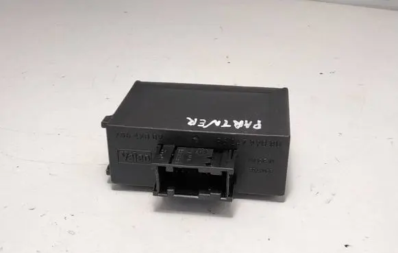 Peugeot Partner Other control units/modules 7364200217 9624799880
