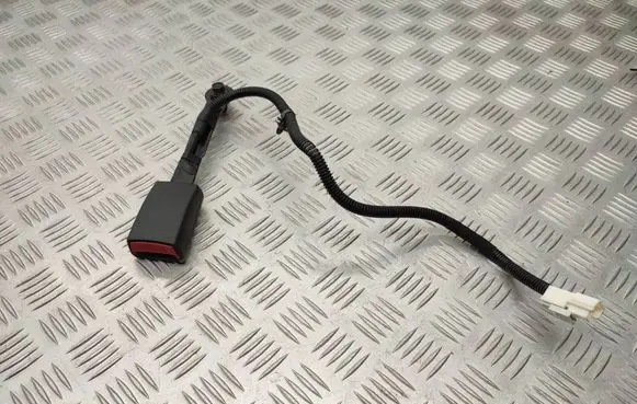 Hyundai i40 Front seatbelt buckle 888303Z000RY