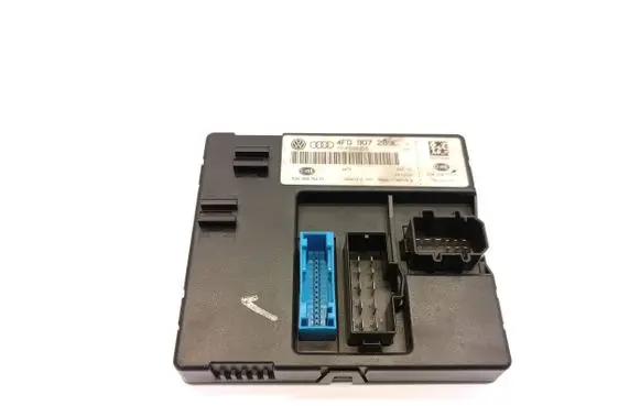 Audi A6 S6 C6 4F Comfort/convenience module 4F0907289E 4F0910289E 5DK008762