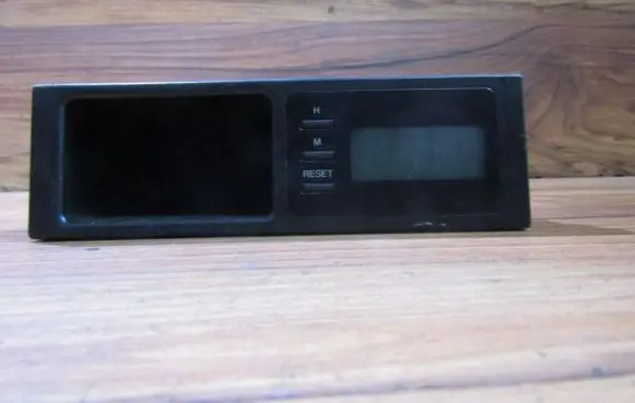 Mazda 323 F Screen/display/small screen