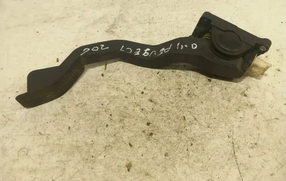 Peugeot 407 Accelerator throttle pedal F00C3E2429
