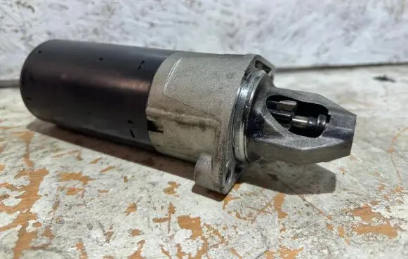 Mercedes-Benz CLK A209 C209 Starter motor