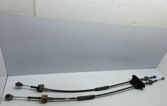 Citroen C3 Gear shift cable linkage