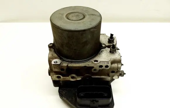 Toyota RAV 4 (XA30) ABS Pump 4454042200 8954142330