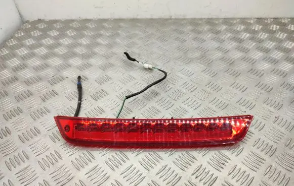 Hyundai Tucson TL Third/center stoplight 92700D7