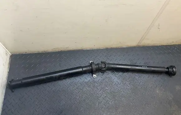 BMW 5 E60 E61 Drive shaft (set) 7576478 006038051009