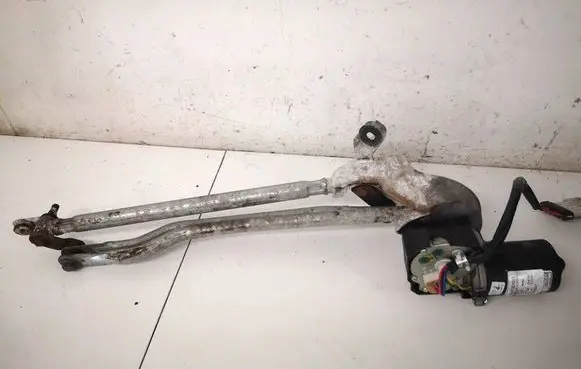 Tesla Model S Front wiper linkage and motor 