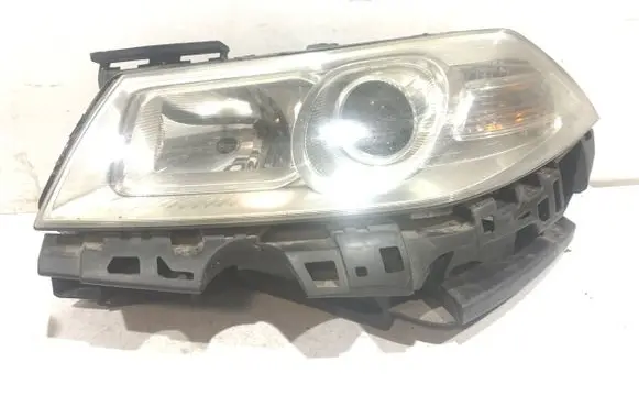 Renault Megane II Headlight/headlamp 8200412741F 39312730 12730841