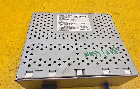 Mercedes-Benz S W222 Sound amplifier A2229009914