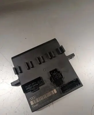 Audi A8 S8 D3 4E Comfort/convenience module 4E0907279Q 00007898B9