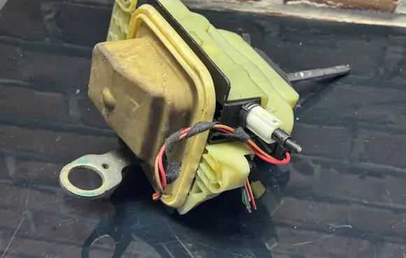 Mercedes-Benz CLK A209 C209 Gear selector A2092670324 151203