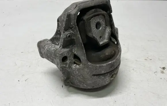 Audi A4 S4 B8 8K Engine mount bracket 8R0199381AJ