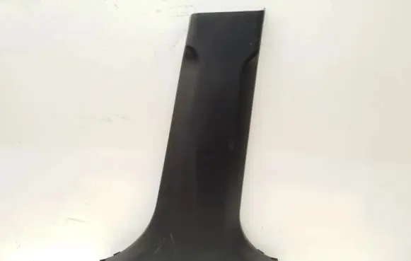 KIA Magentis (B) pillar trim (bottom) 85846-2G000