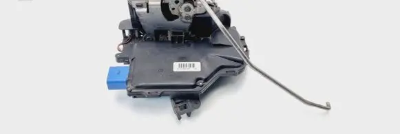 Audi A8 S8 D3 4E Front door lock 4E1837016