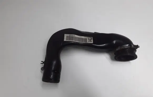 Intercooler hose/pipe