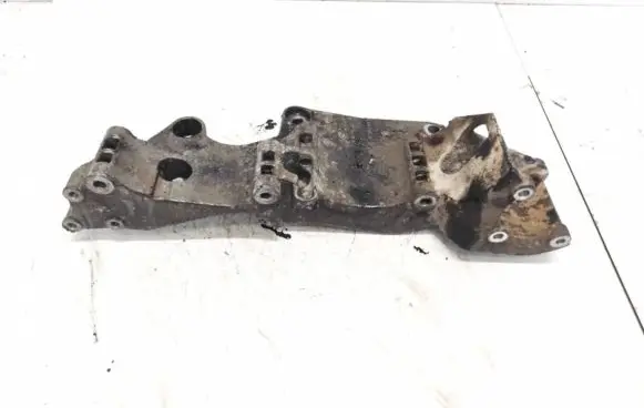 Ford Galaxy Engine mounting bracket R015903143C