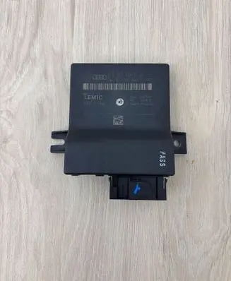 Audi A6 S6 C6 4F Gateway control module 4F0907468D 4F0910468A 8006TF7MNL