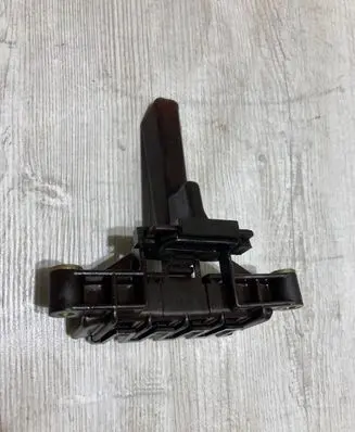 Mercedes-Benz SL R129 Slide rail for timing chain 1190520916