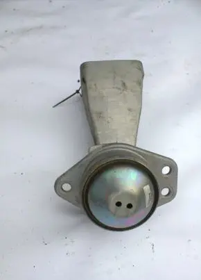 Ferrari F12 Berlinetta Engine mount vacuum valve 