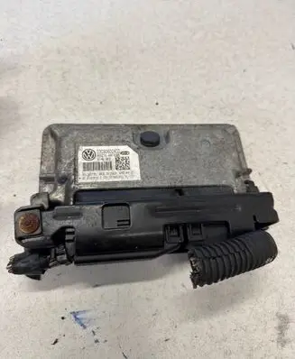 Skoda Fabia Mk2 (5J) Engine control unit/module 03C906024CD 96L38FFBL B0102605