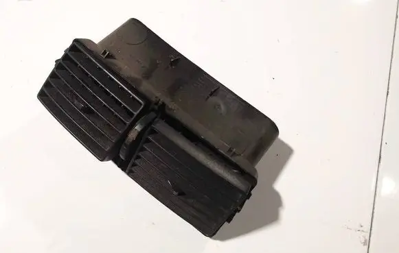 Peugeot Expert Dash center air vent grill 9634511177 a1079302