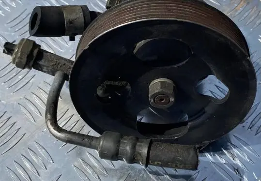 Nissan Murano Z51 Power steering pump 491107S000 6Z13A102