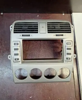 KIA Carnival Climate control/heater control trim OK53B310