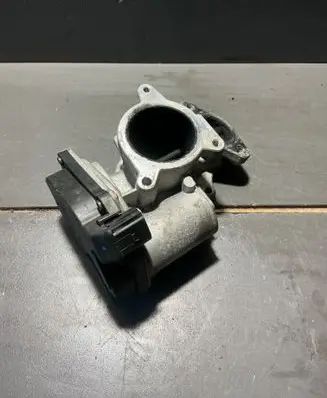 Audi A6 S6 C6 4F EGR valve 