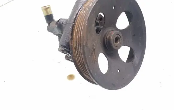 Opel Astra F Power steering pump 90409232