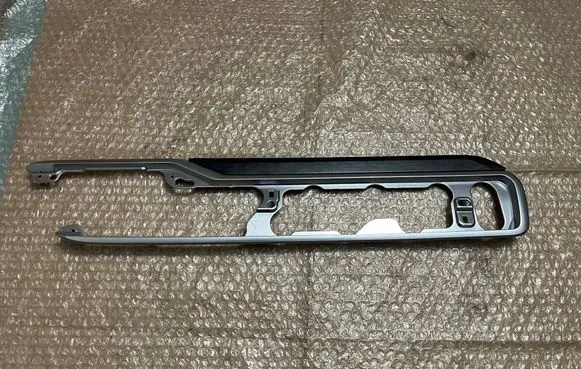 Dodge RAM Rear door card panel trim Z1028