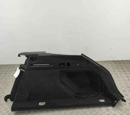 Trunk/boot side trim panel