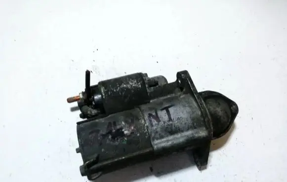 Opel Zafira B Starter motor 55556092 8000048