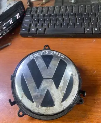 Volkswagen Golf V Tailgate/trunk/boot exterior handle 1K0827469D