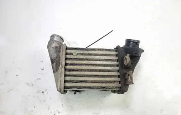 Renault Master II Intercooler radiator 1H0145805A