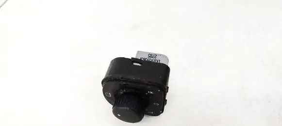 Volkswagen PASSAT B6 Wing mirror switch 1k0959565f