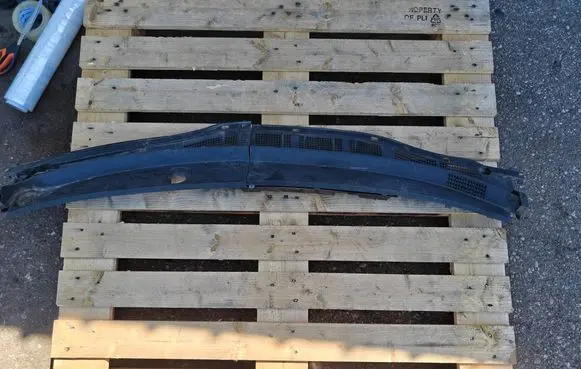 Mazda 5 Wiper trim CC29507S1