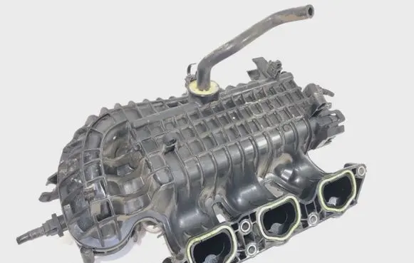 Skoda Fabia Mk3 (NJ) Intake manifold 04C145749A
