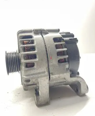 BMW 3 E90 E91 Generator/alternator 7805432 2605773A FG18D024
