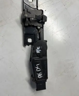 Audi A8 S8 D4 4H Tailgate/trunk/boot lift motor 4H0827383