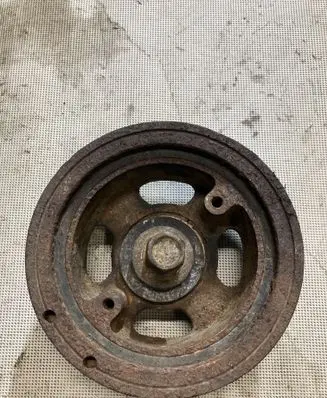 Toyota Land Cruiser (J120) Crankshaft pulley
