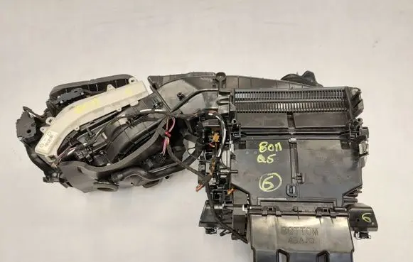Audi Q5 SQ5 Interior heater climate box assembly 