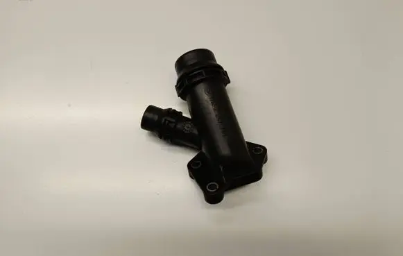 Coolant pipe/hose
