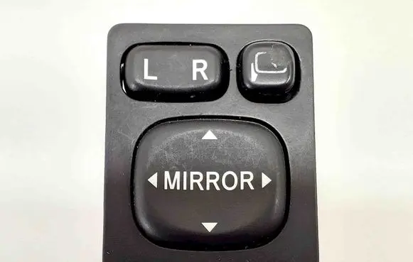 Toyota RAV 4 (XA50) Wing mirror switch 183575 769747