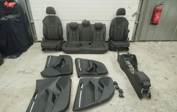 Seat set