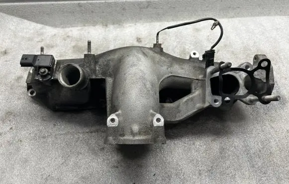 Mazda CX-5 Intake manifold 0261230319