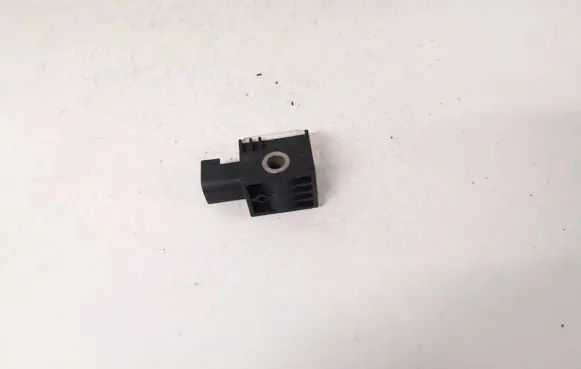 KIA Carens I Airbag deployment crash/impact sensor 959201D000 95920-1D000