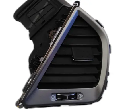 Hyundai Santa Fe Dash center air vent grill