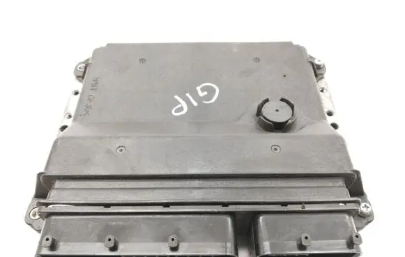 Toyota Avensis T270 Engine control unit/module 8966105D22