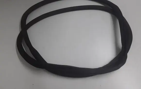Ford Galaxy Front door rubber seal 2061921