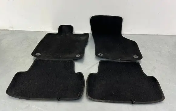 Seat Leon (5F) Car floor mat set 
